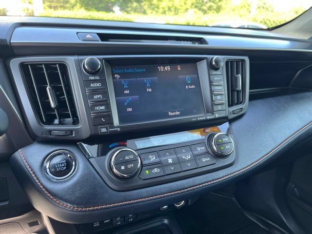 Used 2018 Toyota RAV4 SE w/ Power Extra Value Package AWD/4WD image 28