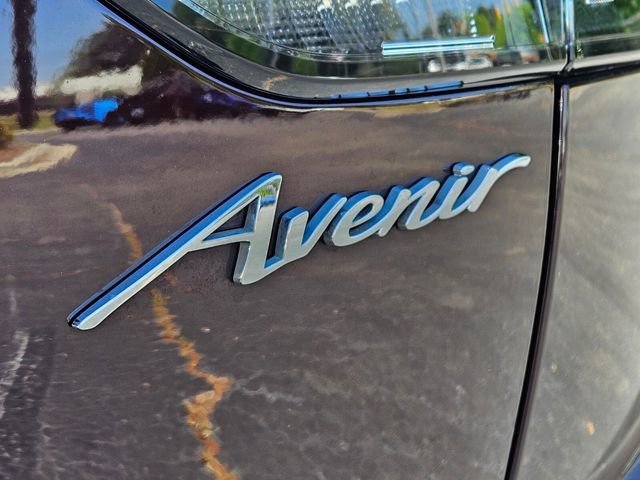 Used 2023 Buick Envision Avenir FWD image 17