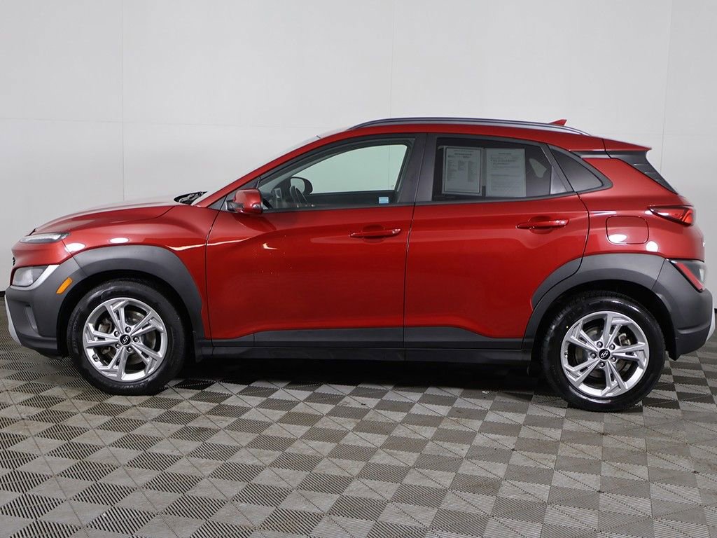 Used 2022 Hyundai Kona SEL w/ Convenience Package image 16