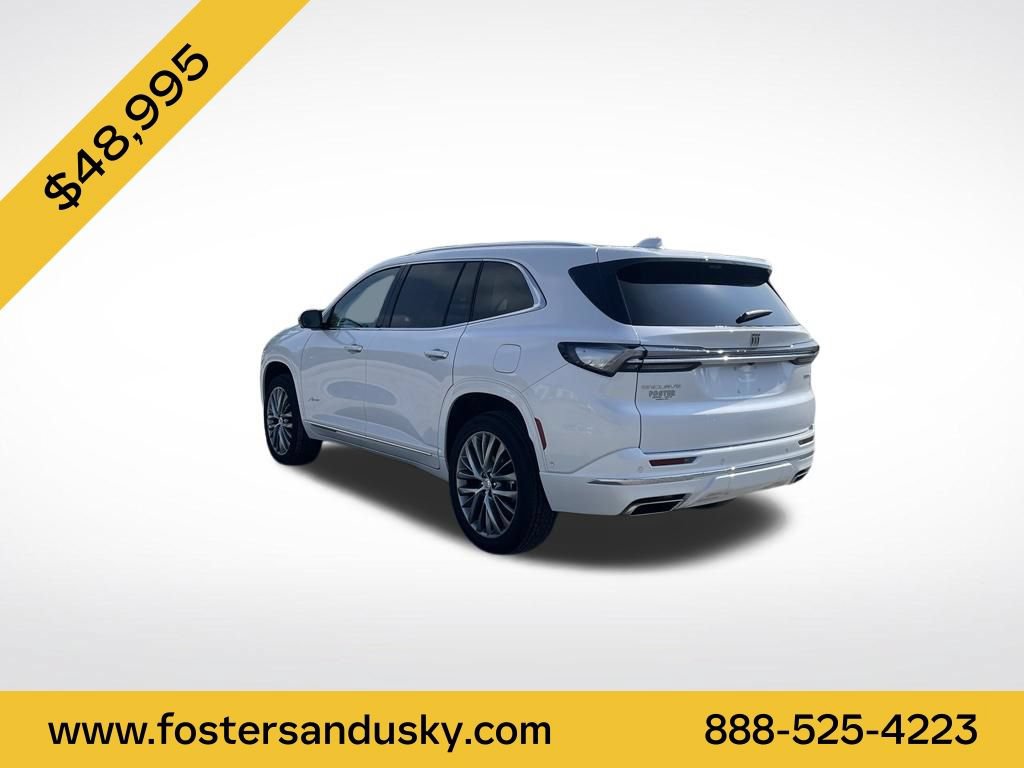 Used 2025 Buick Enclave Avenir w/ Super Cruise Package FWD image 3