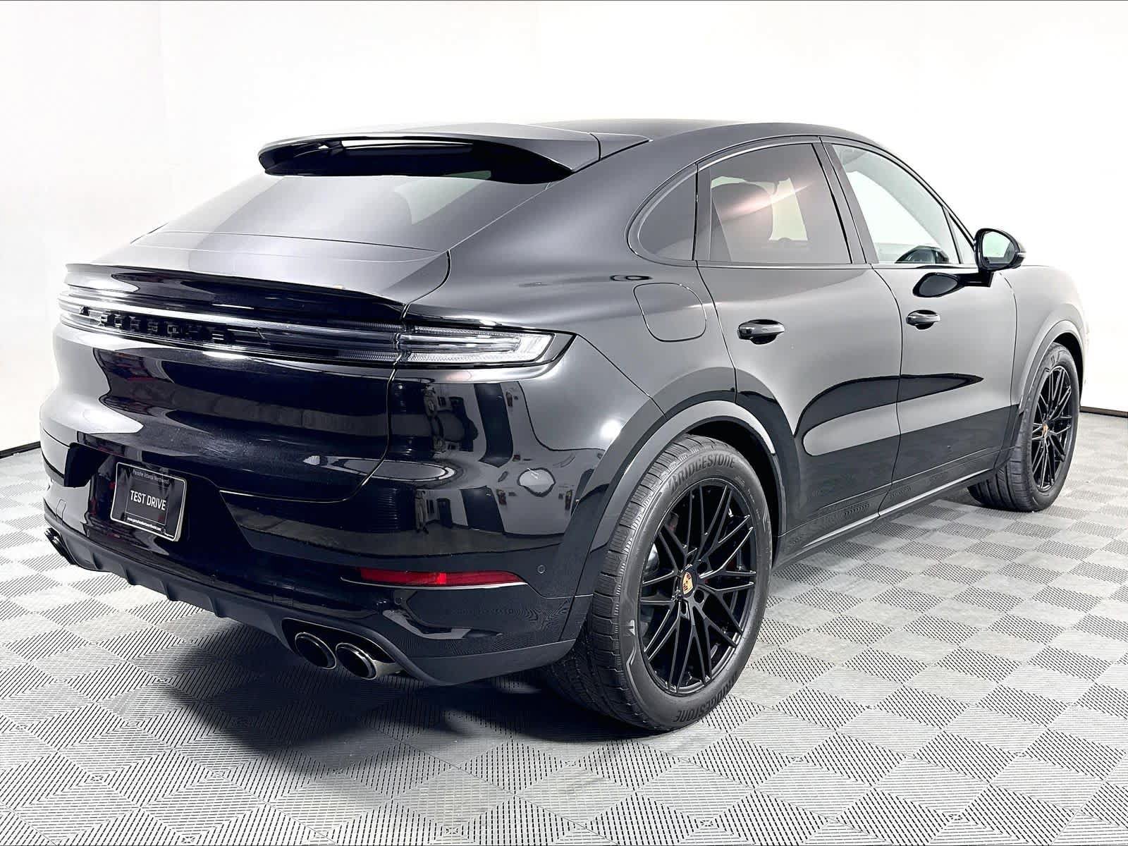 Certified 2026 Porsche Cayenne S AWD/4WD image 7