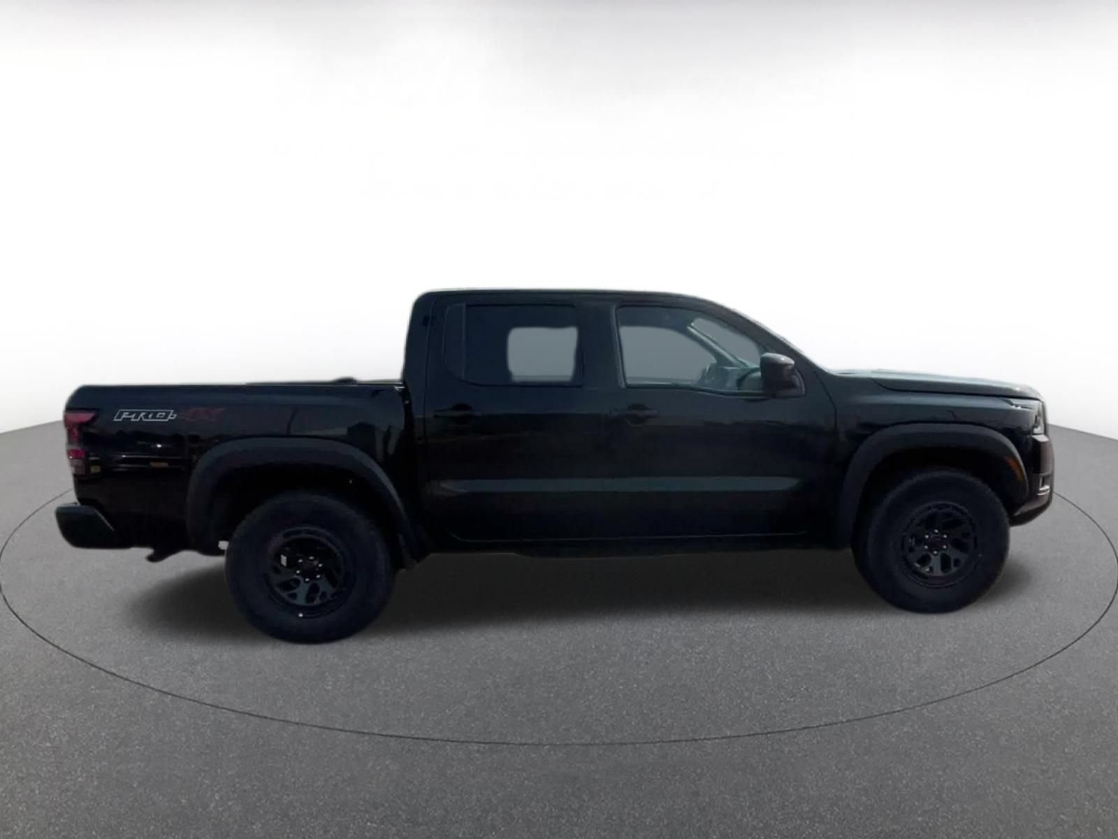 Used 2026 Nissan Frontier PRO-4X AWD/4WD image 13