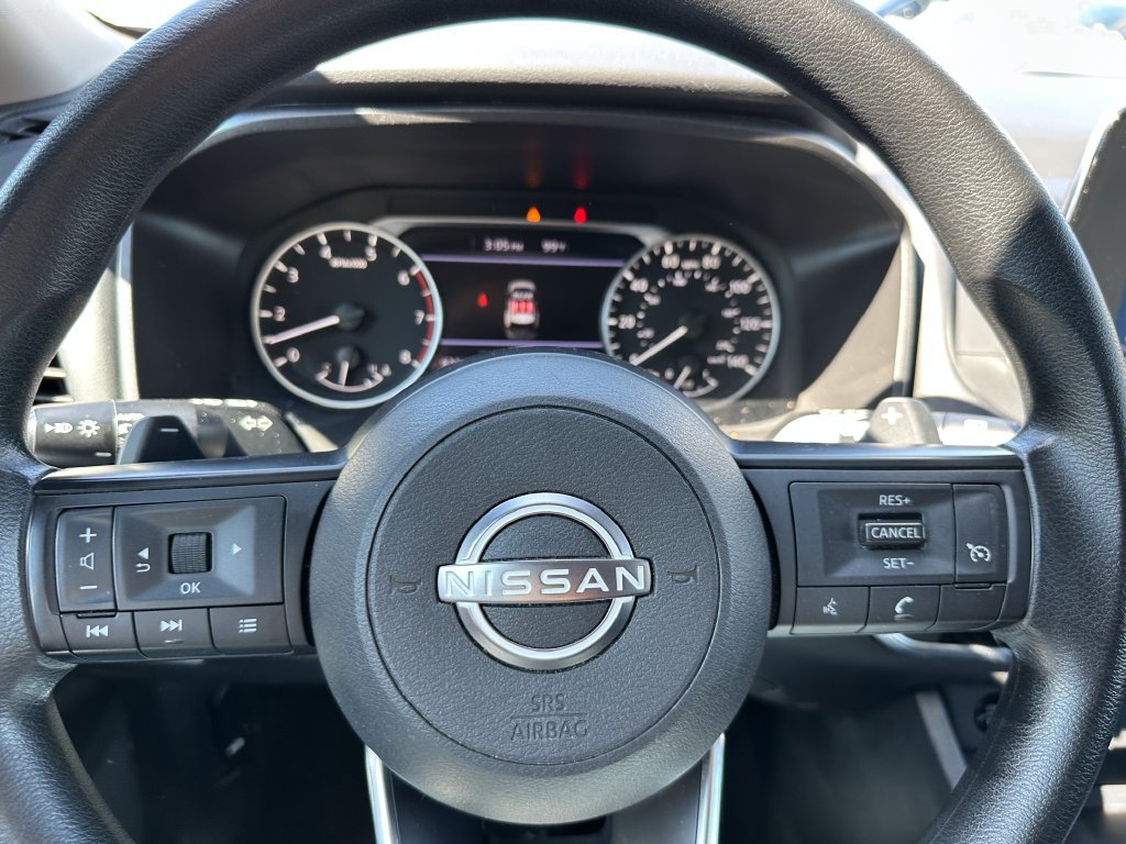 Used 2024 Nissan Rogue S FWD image 21