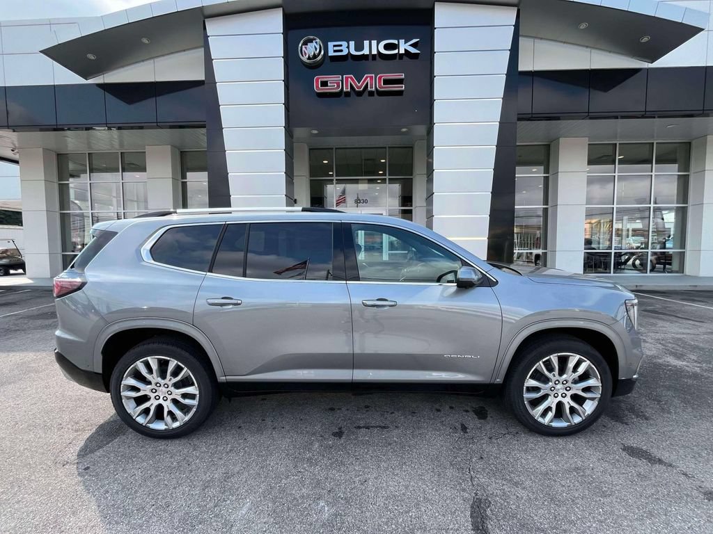 New 2027 GMC Acadia Denali w/ LPO, Floor Liner Package AWD/4WD image 2
