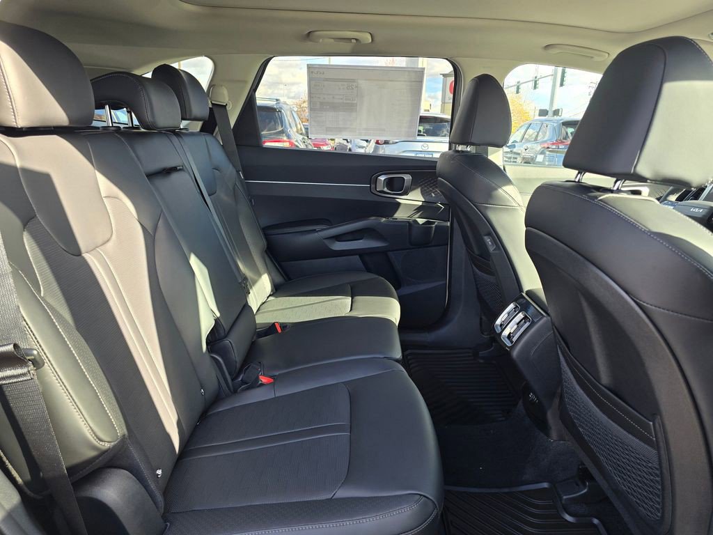 New 2026 Kia Sorento S w/ S Panoramic Sunroof Package AWD/4WD image 12