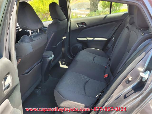 Certified 2022 Toyota Prius LE FWD image 10