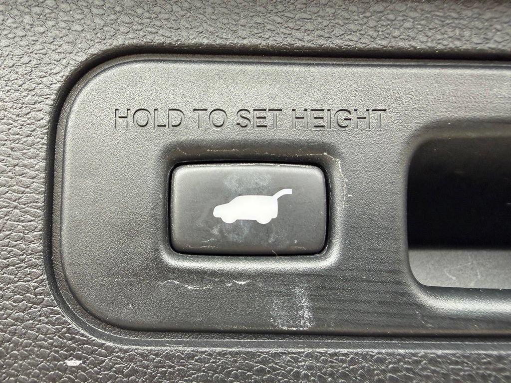 Used 2023 Honda Odyssey EX-L image 36
