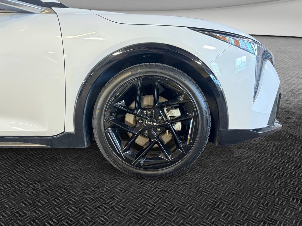 Certified 2025 Kia K4 GT-Line Turbo FWD image 11