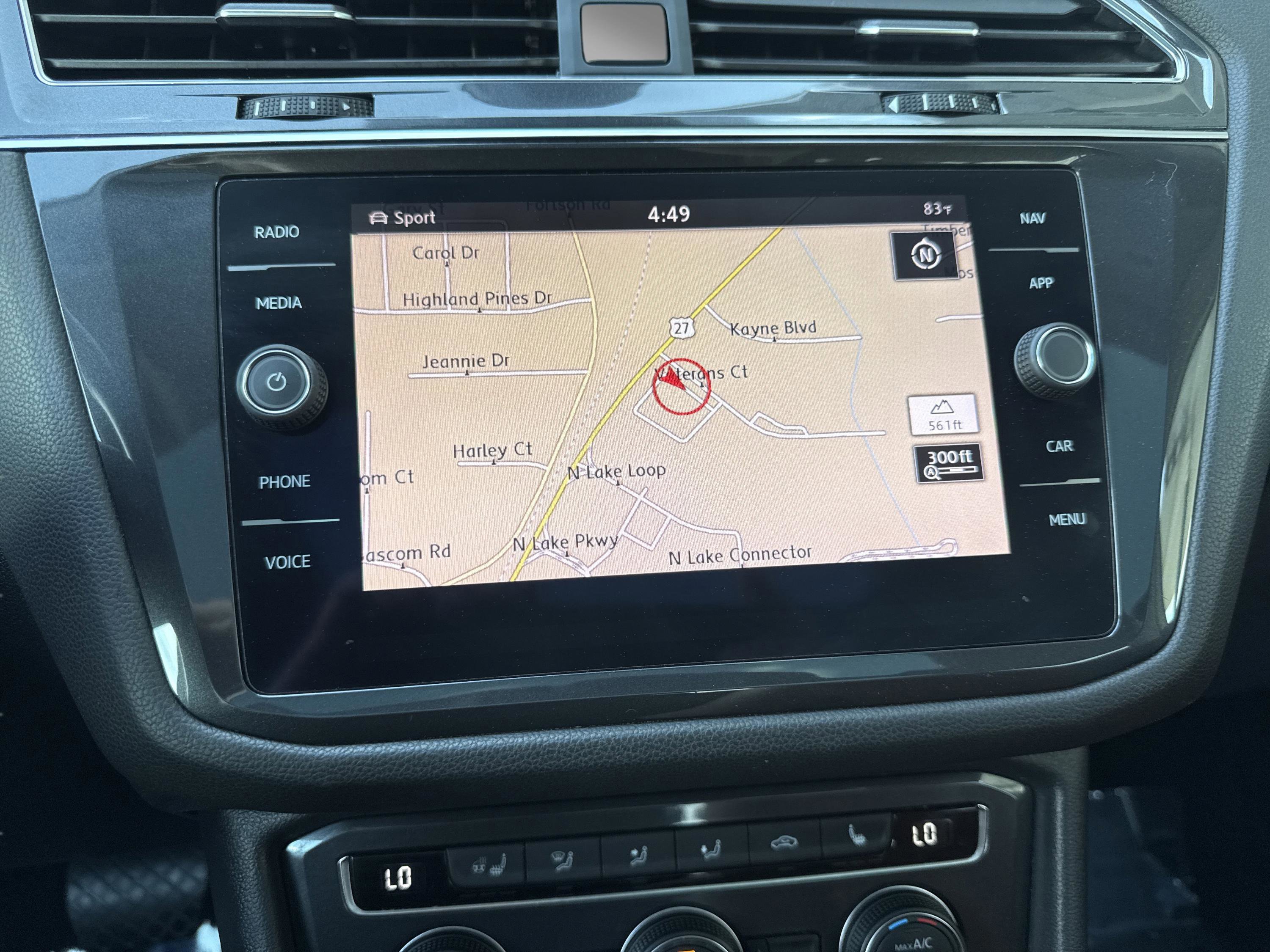 Used 2019 Volkswagen Tiguan SEL Premium image 16