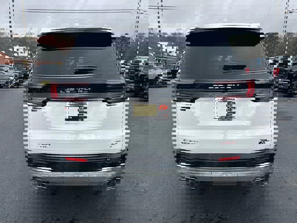 New 2026 GMC Acadia Denali w/ Super Cruise Package image 7