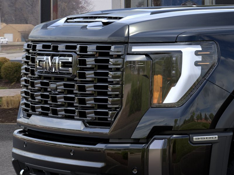 New 2026 GMC Sierra 3500 Denali Ultimate AWD/4WD image 13