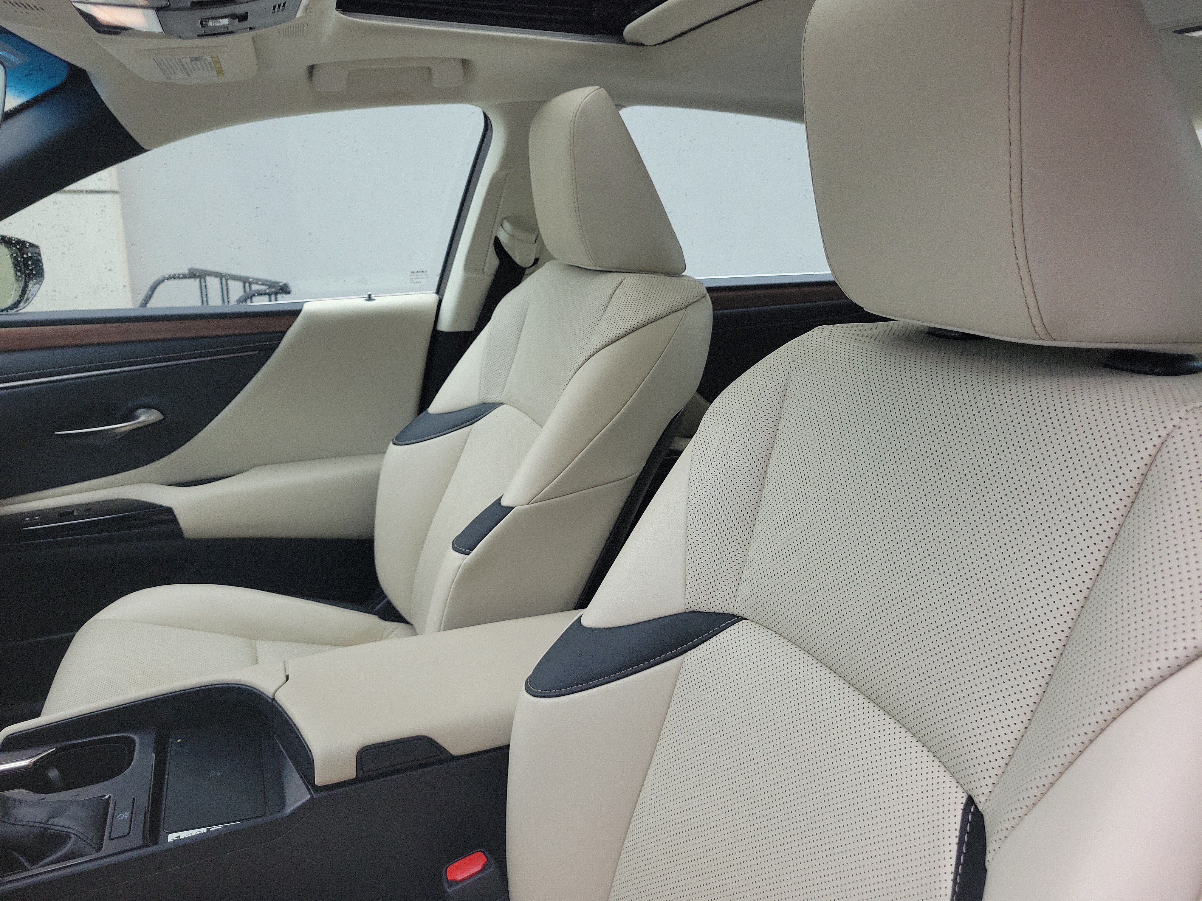 Used 2024 Lexus ES 350 w/ Premium Package FWD image 20