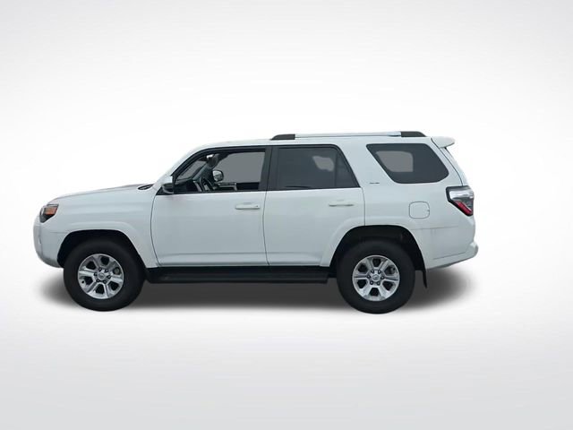 Used 2024 Toyota 4Runner SR5 image 3
