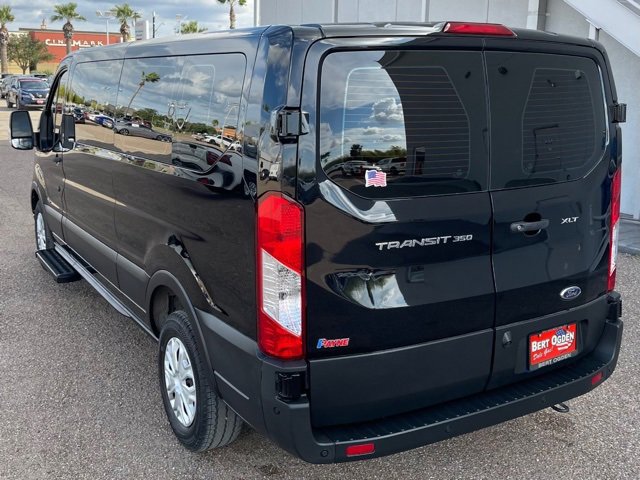 Used 2023 Ford Transit 350 XLT image 4