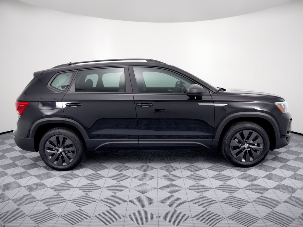 Used 2023 Volkswagen Taos S FWD image 8