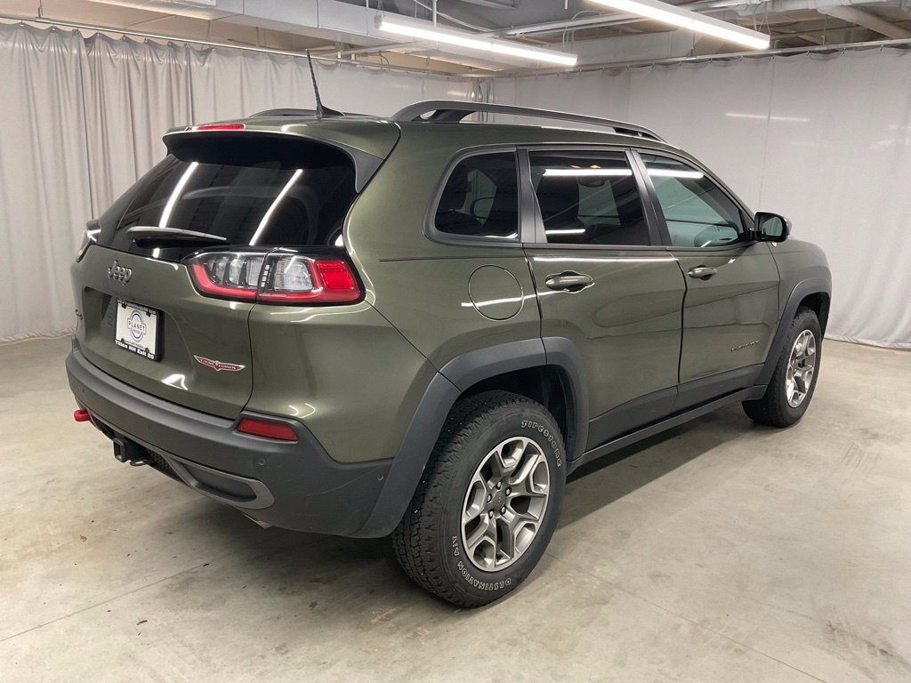 Used 2021 Jeep Cherokee Trailhawk w/ Sun, Sound & Nav Group AWD/4WD image 14