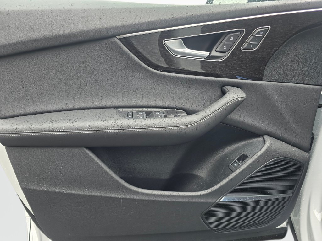 New 2026 Audi Q8 Prestige AWD/4WD image 34