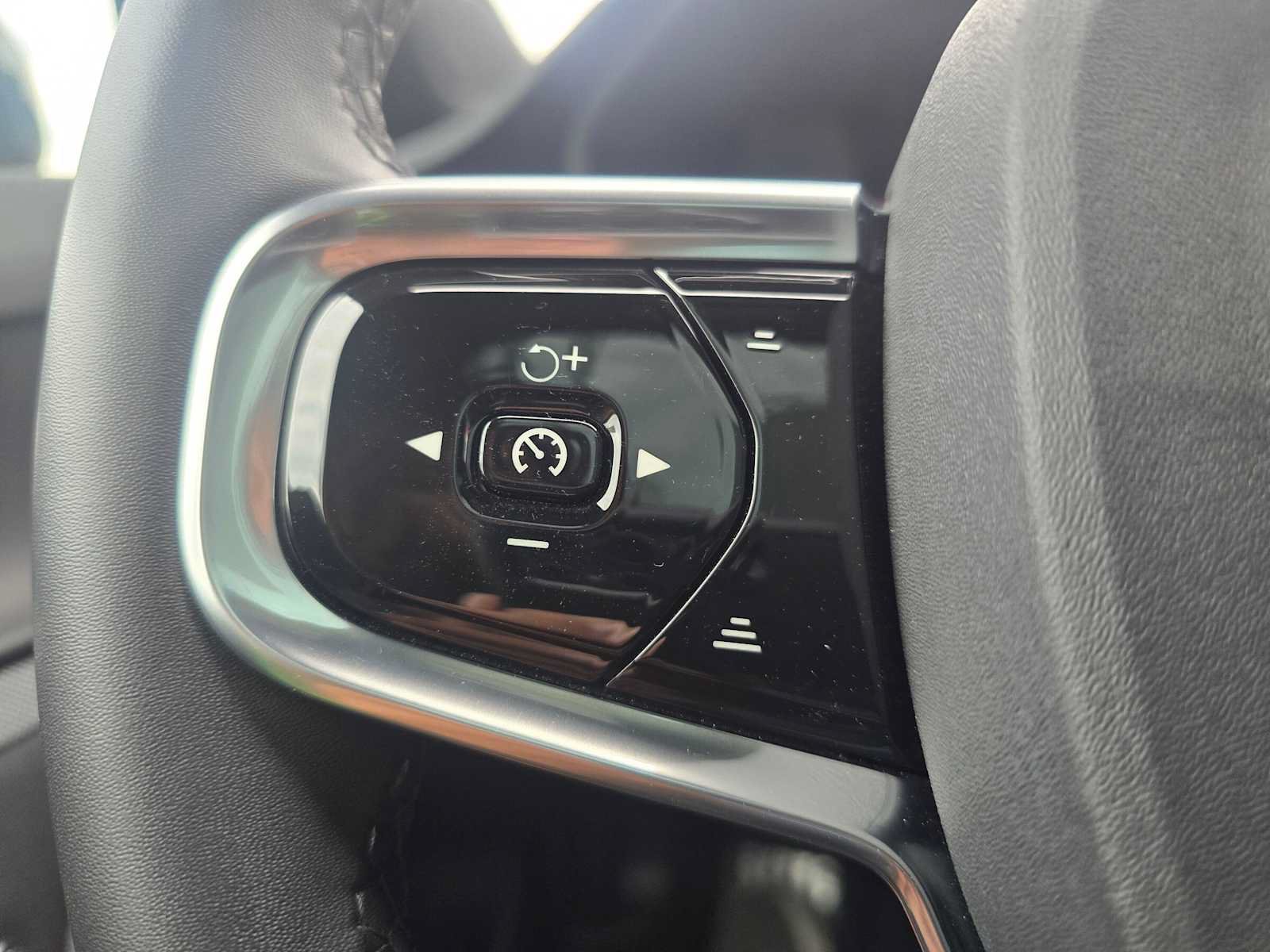 Used 2024 Polestar Polestar 2 w/ Pilot Pack RWD image 33