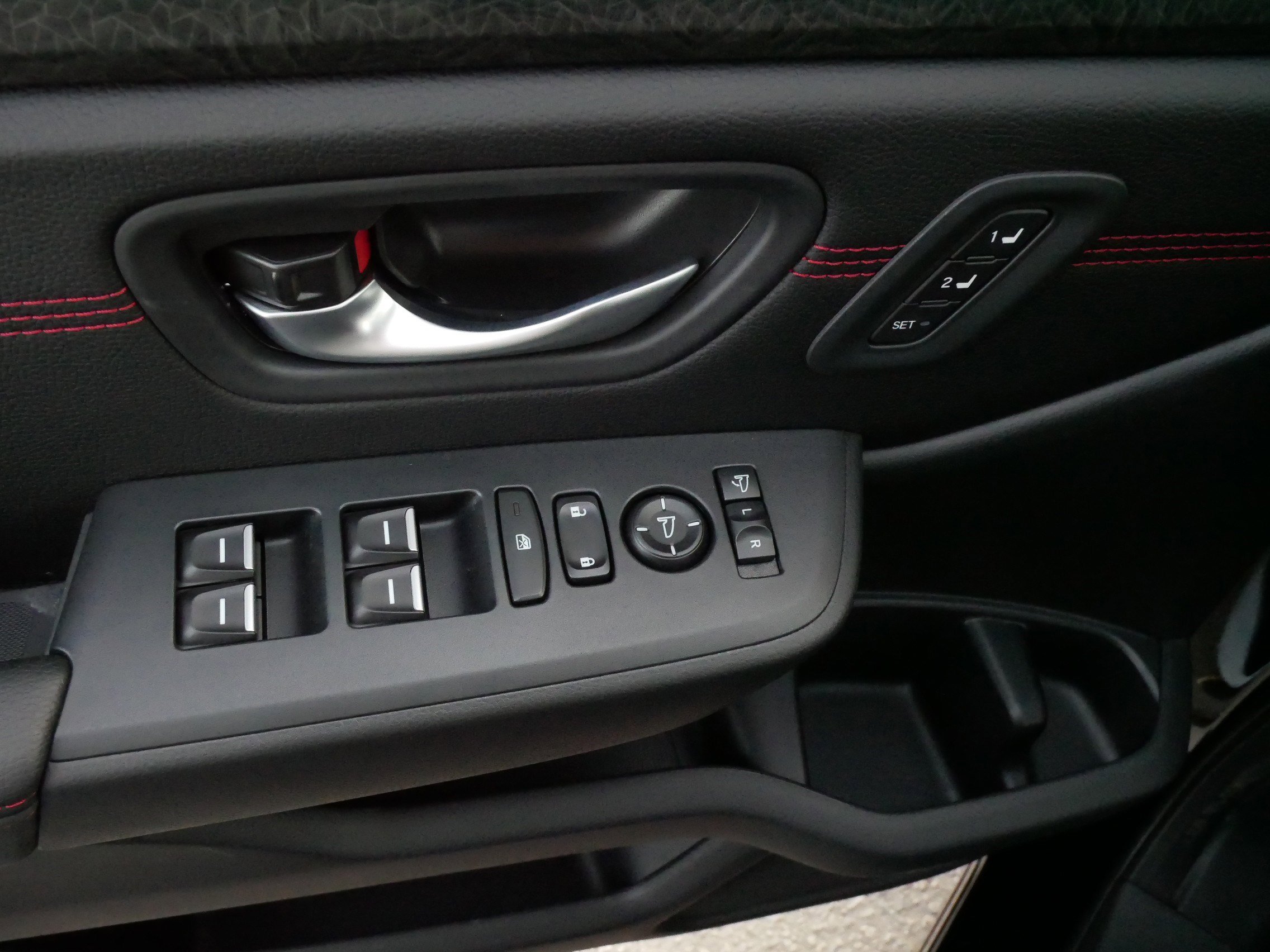 Certified 2026 Honda Pilot Black Edition image 19