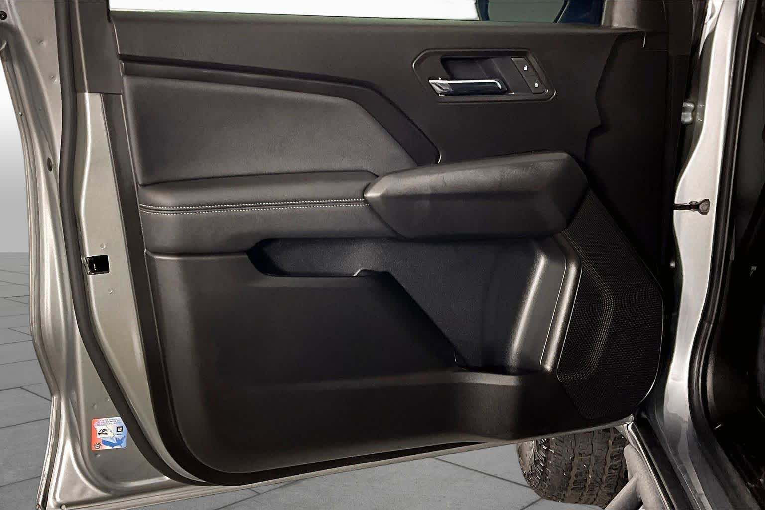 Used 2025 GMC Canyon Elevation w/ Convenience Package RWD image 20