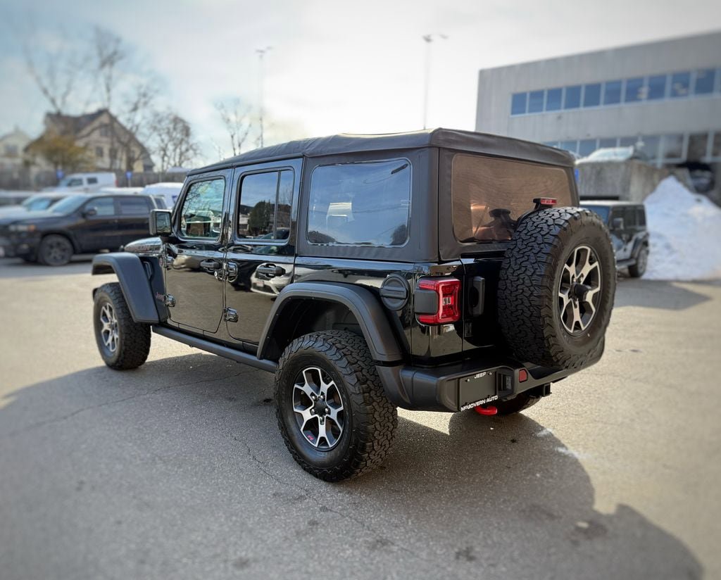 Used 2022 Jeep Wrangler Unlimited Rubicon w/ LED Lighting Group AWD/4WD image 13