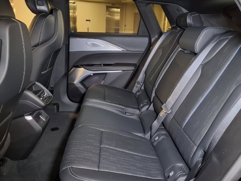 New 2027 Cadillac Lyriq Premium Sport RWD image 12