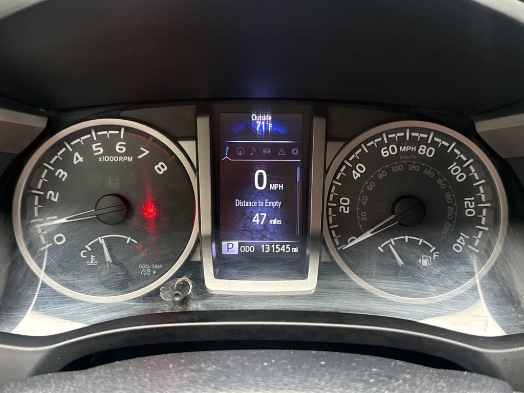 Used 2019 Toyota Tacoma SR5 RWD image 21