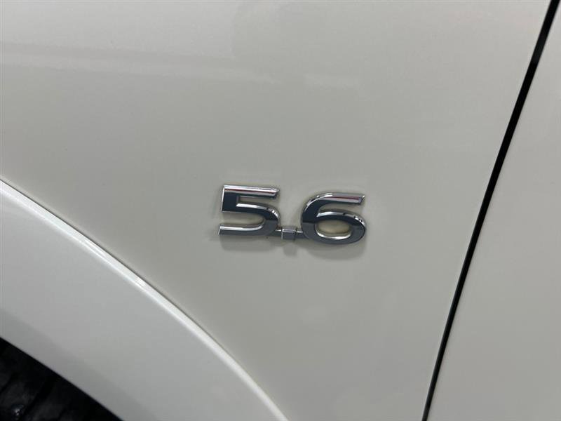 Used 2017 INFINITI QX80 Signature Edition image 10