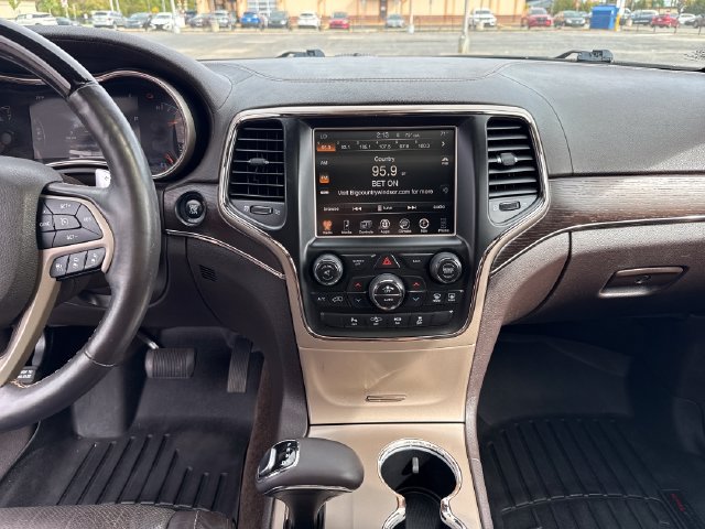 Used 2015 Jeep Grand Cherokee Summit AWD/4WD image 20