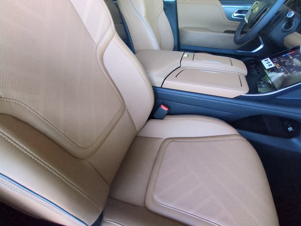 New 2027 INFINITI QX80 Luxe RWD image 21