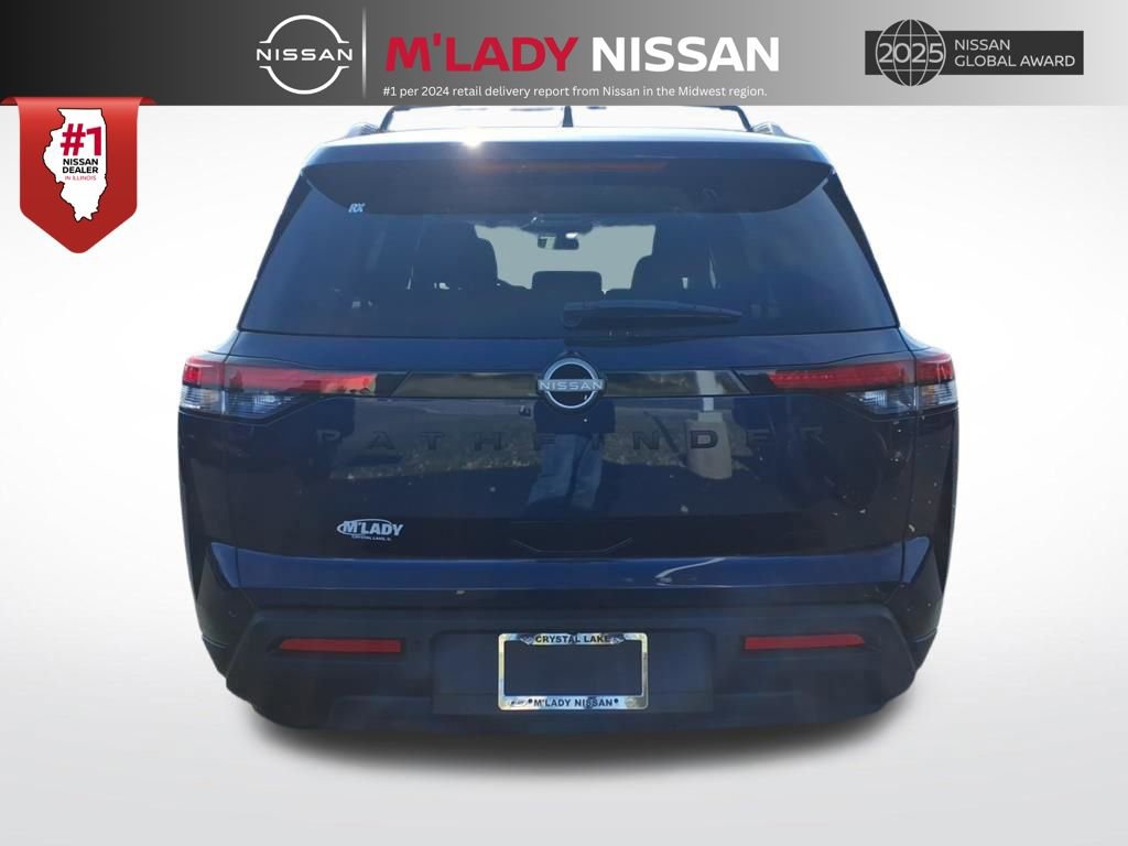 New 2025 Nissan Pathfinder SV image 6