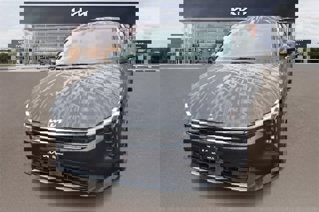 New 2025 Kia K4 EX image 7