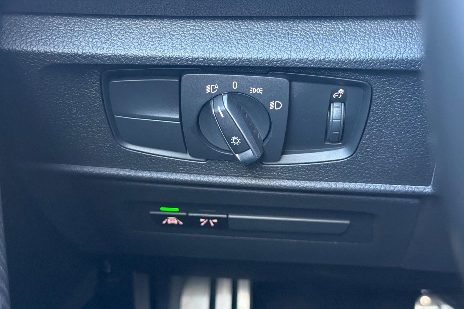 Used 2017 BMW M2 image 37