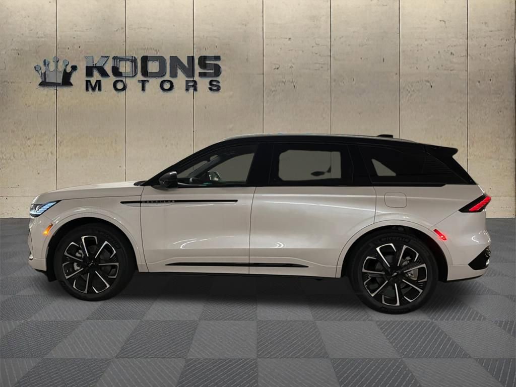 New 2026 Lincoln Nautilus Reserve AWD/4WD image 4