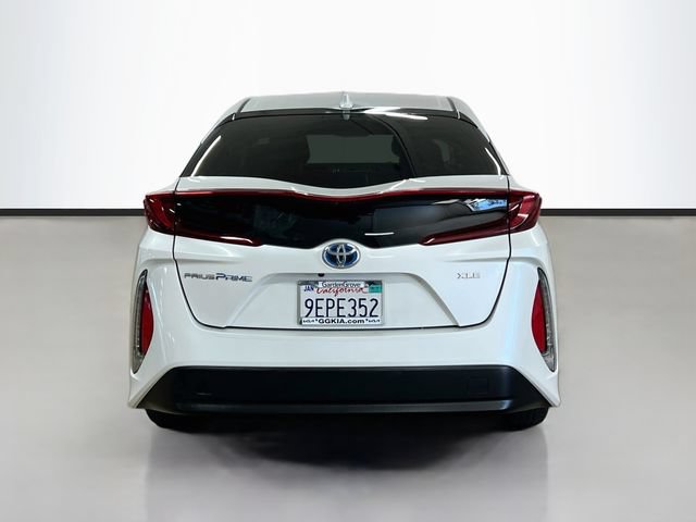 Used 2022 Toyota Prius Prime XLE FWD image 6