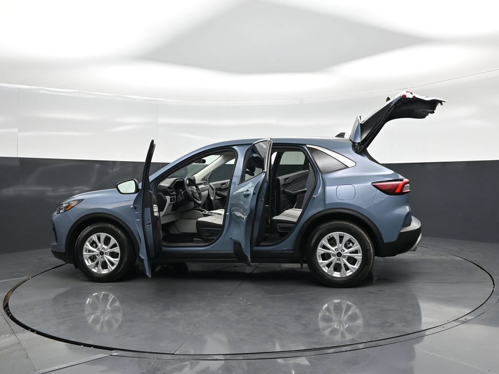 Used 2024 Ford Escape Active FWD image 33