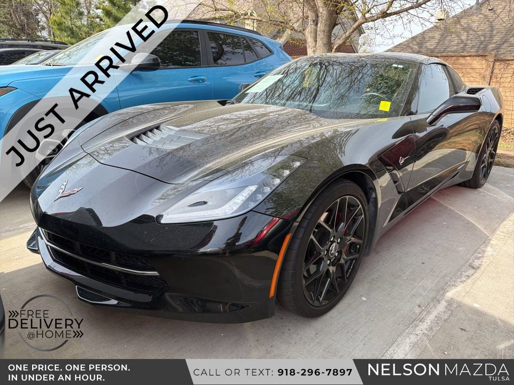 Used 2017 Chevrolet Corvette Stingray Coupe w/ 1LT image 1
