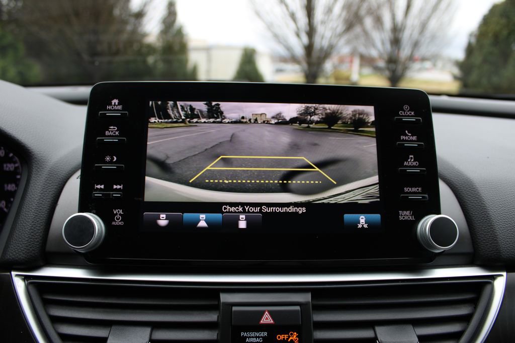 Certified 2018 Honda Accord EX image 27