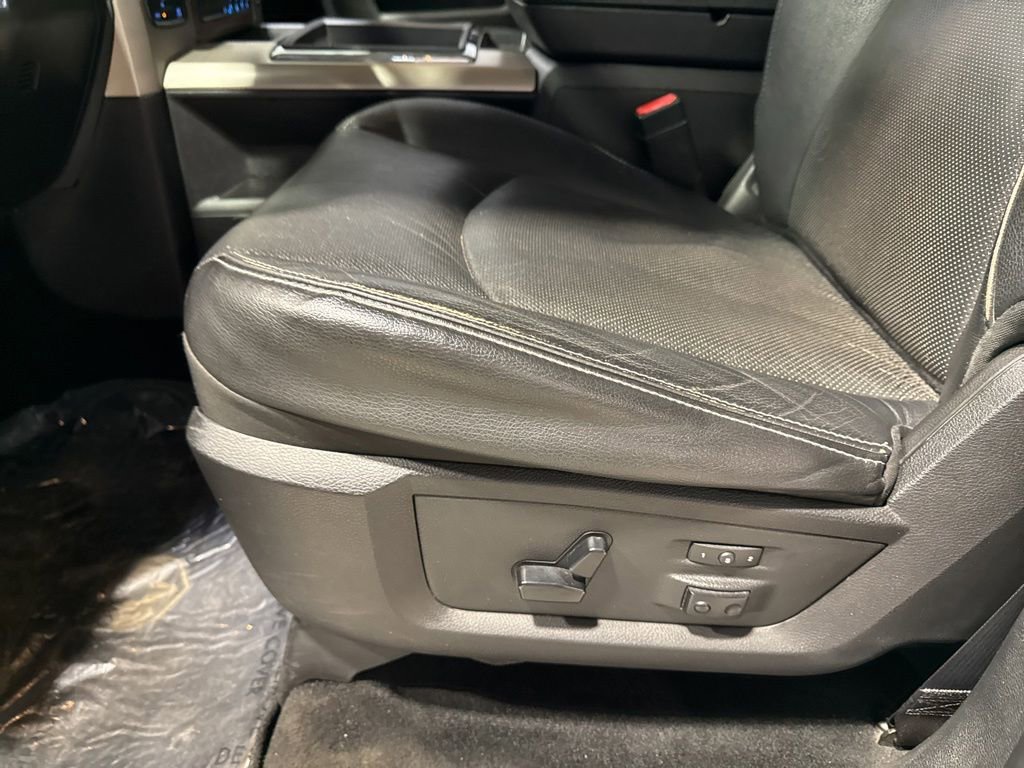 Used 2014 RAM 1500 Laramie AWD/4WD image 33