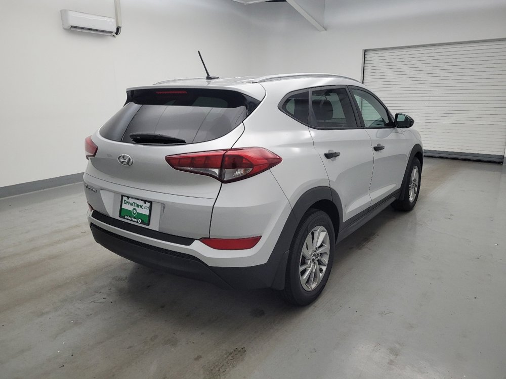 Used 2016 Hyundai Tucson SE w/ Option Group 02 FWD image 9