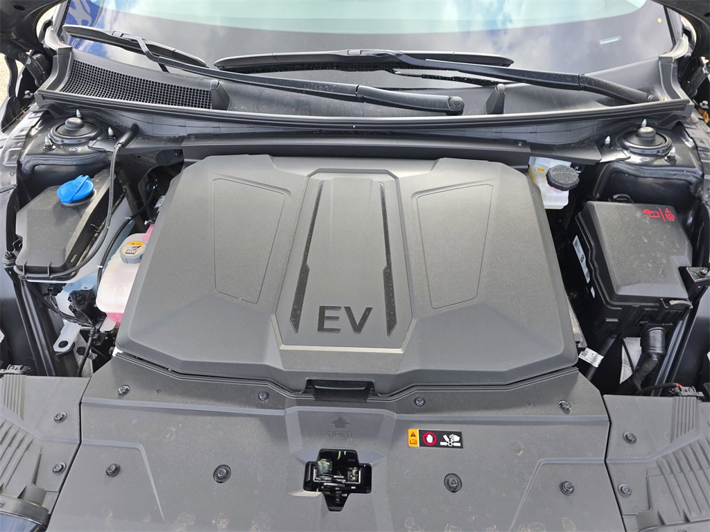 Certified 2025 Hyundai Ioniq 5 SEL image 29