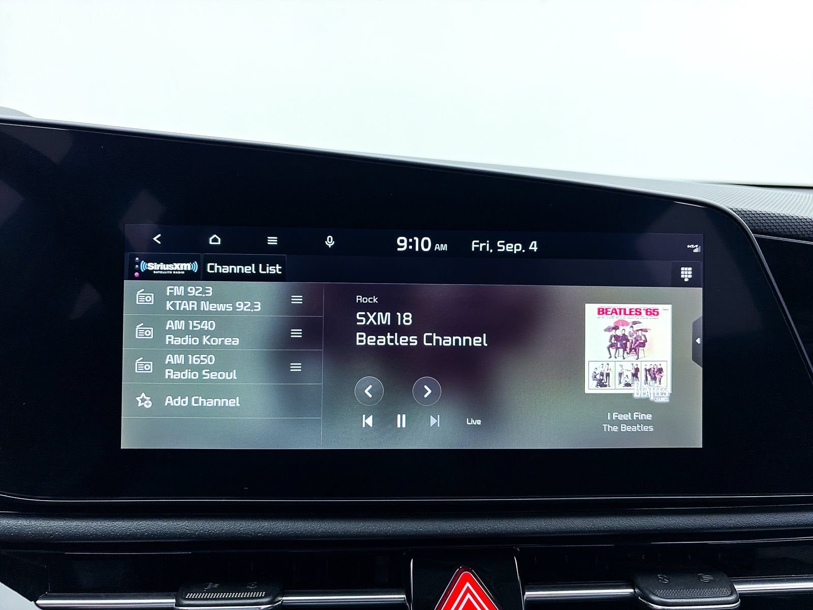 Certified 2024 Kia Niro Wind FWD image 23