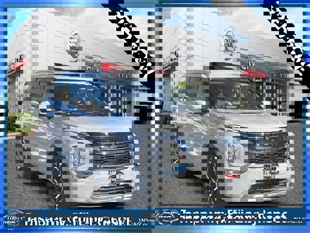 Used 2024 Mitsubishi Outlander SEL