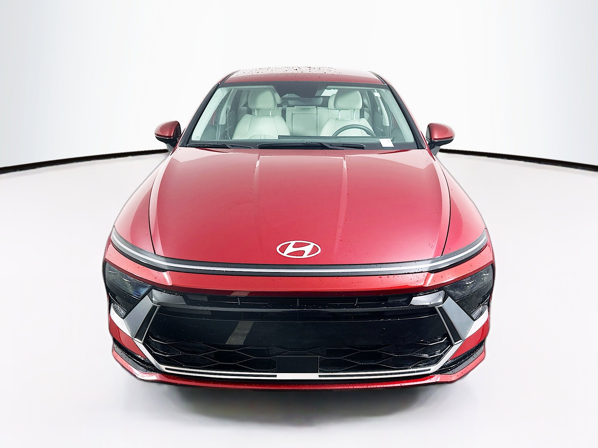 Used 2025 Hyundai Sonata SEL FWD image 2