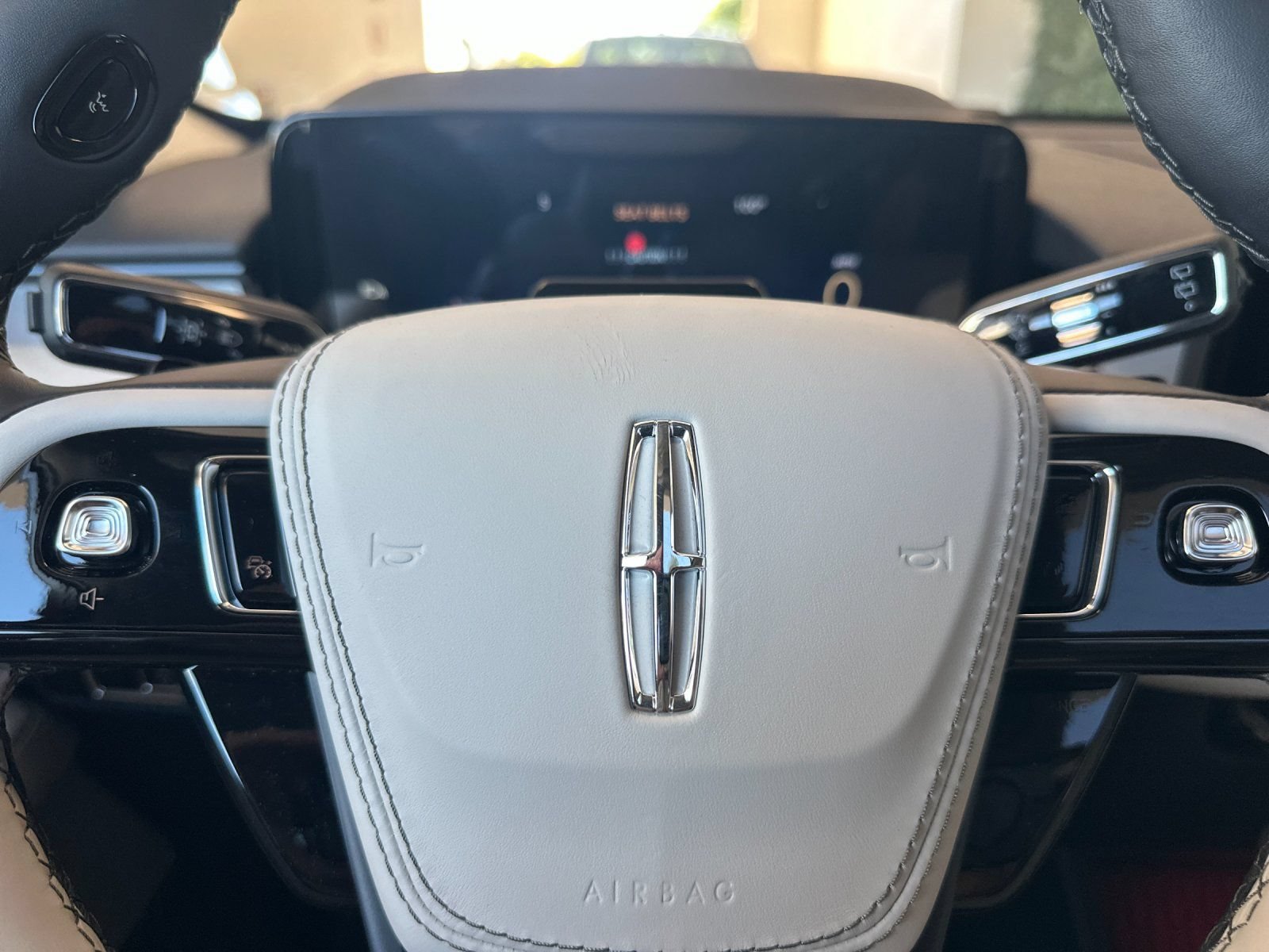 New 2026 Lincoln Aviator Reserve AWD/4WD image 24