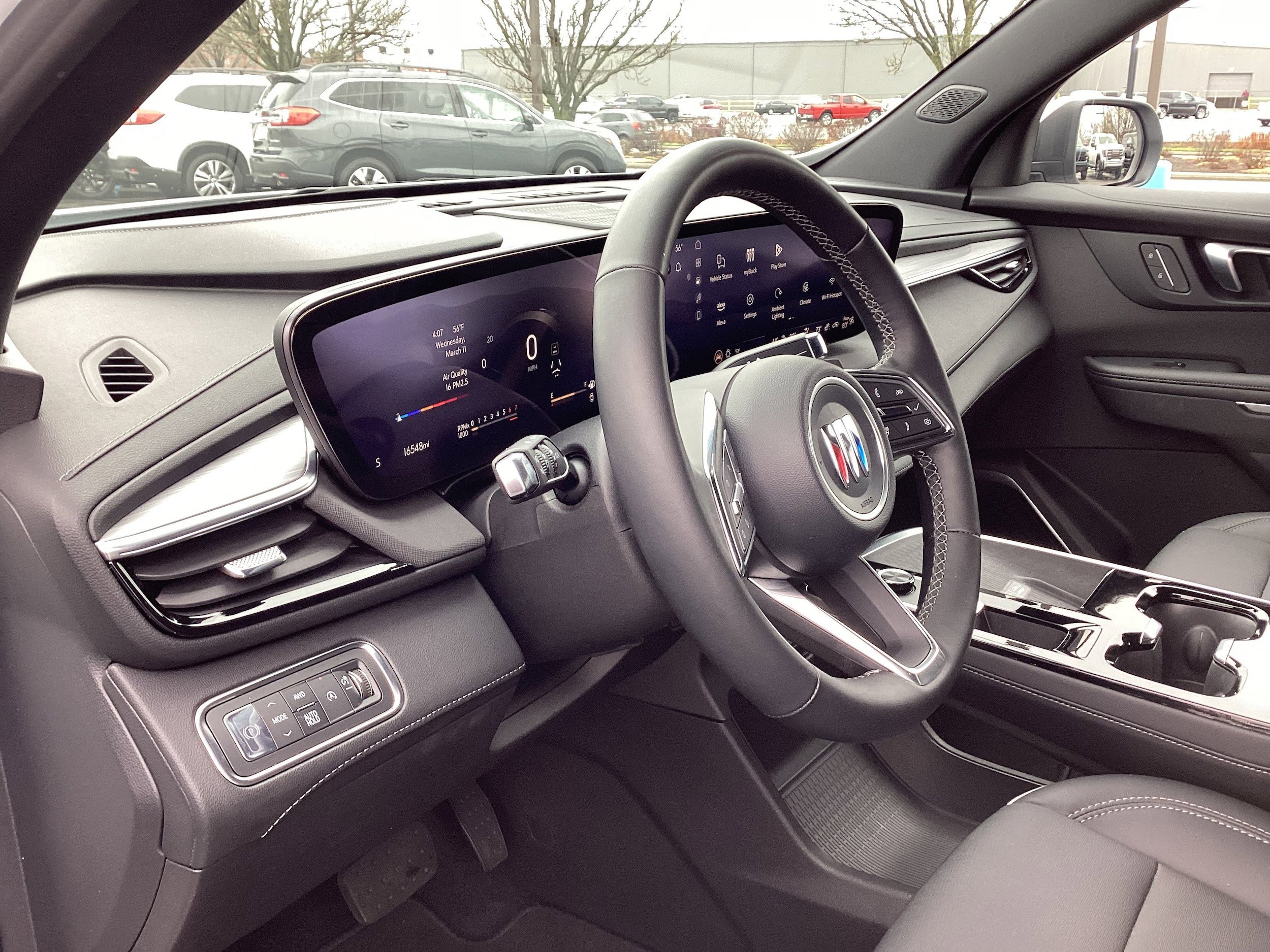 Used 2025 Buick Enclave Preferred image 11