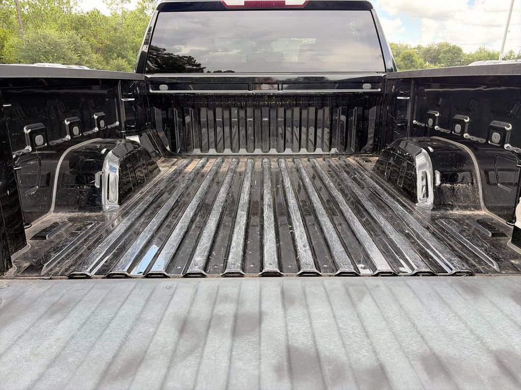 Used 2022 Chevrolet Silverado 1500 Custom RWD image 7