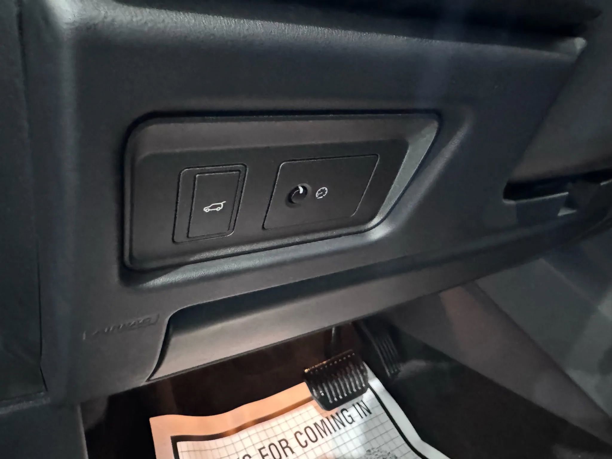 Used 2017 Land Rover Range Rover Evoque HSE image 27