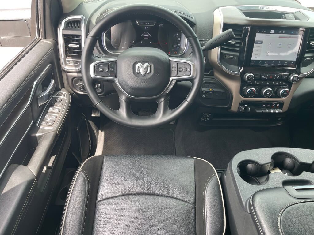 Used 2024 RAM 2500 Laramie w/ Safety Group AWD/4WD image 2