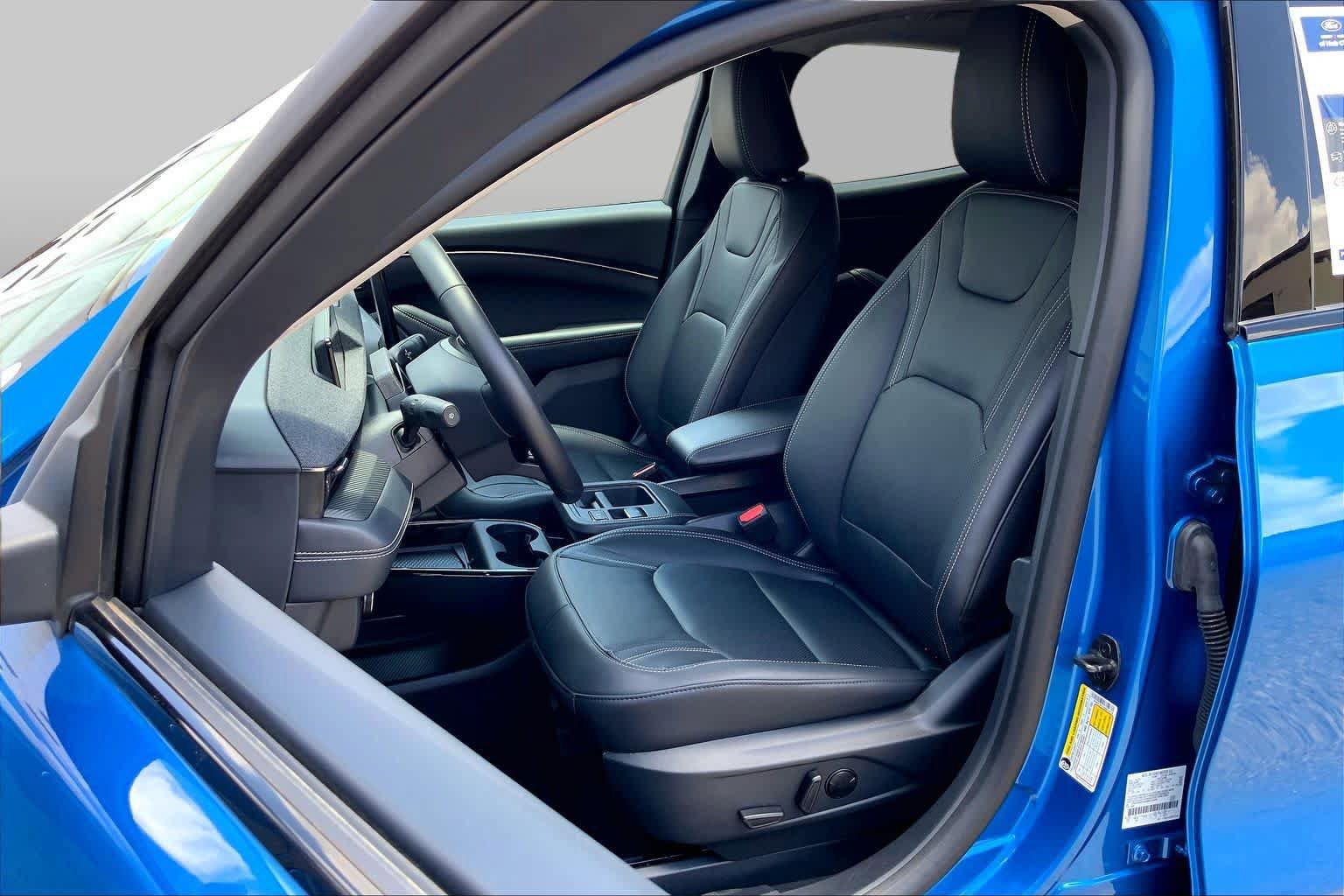 Certified 2025 Ford Mustang Mach-E Premium RWD image 7